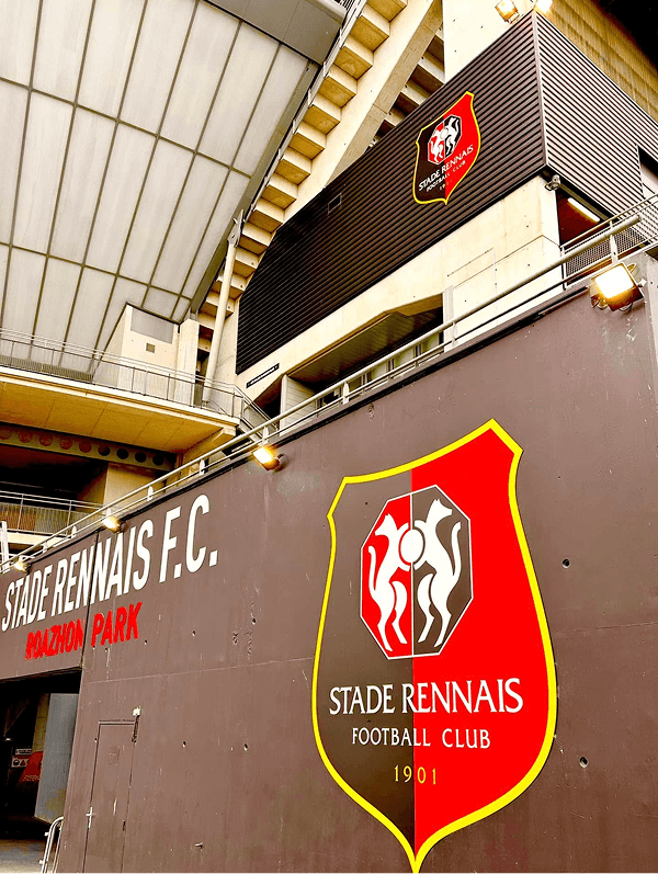 JD2M Électricité, intervenant électrique au Roazhon Park du Stade Rennais F.C.